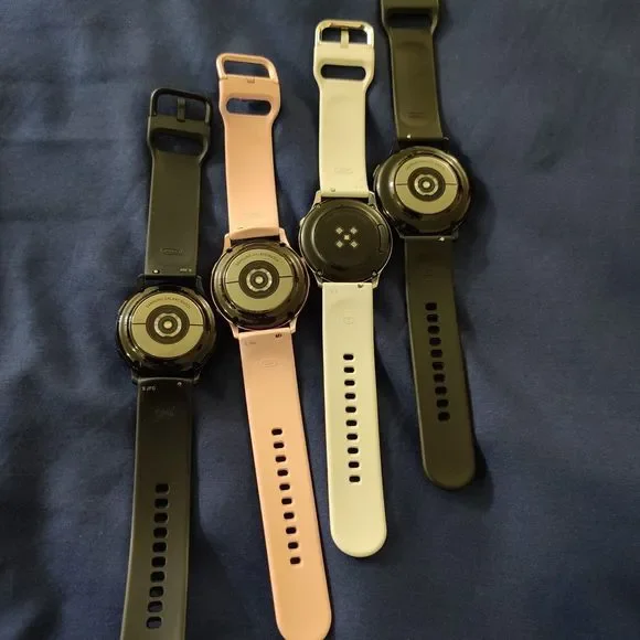 SOLD—-Samsung Watches for sale - 22 pieces - Picture 2 of 11